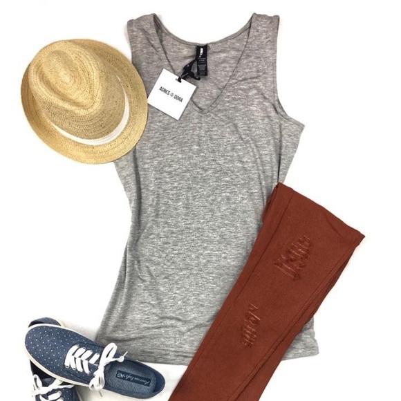 N E W Agnes & Dora Fitted Tank - Picture 7 of 8